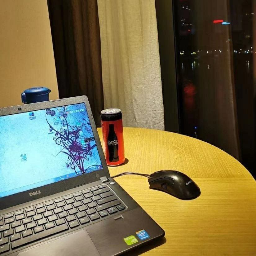 交易员小张