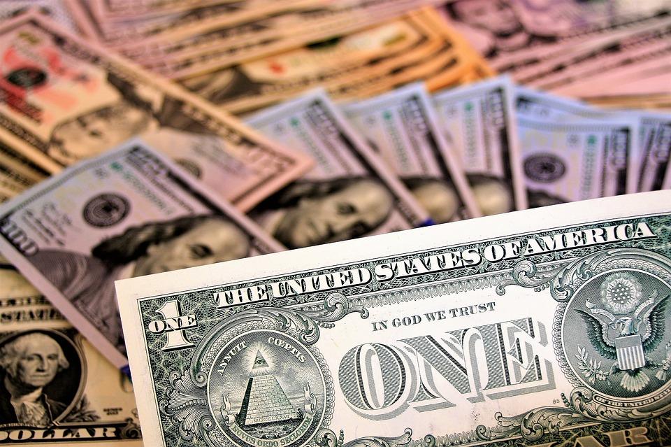 金融