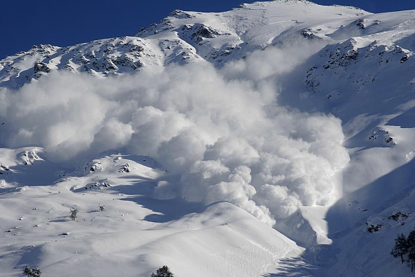 AVALANCHE