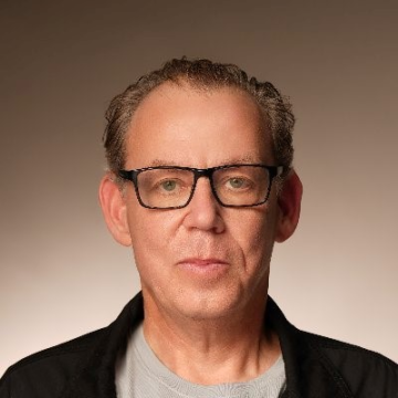 【揭秘致富新路径】存储、POW板块掀热潮，SMH潜力爆发！轻松赚取千万美元？