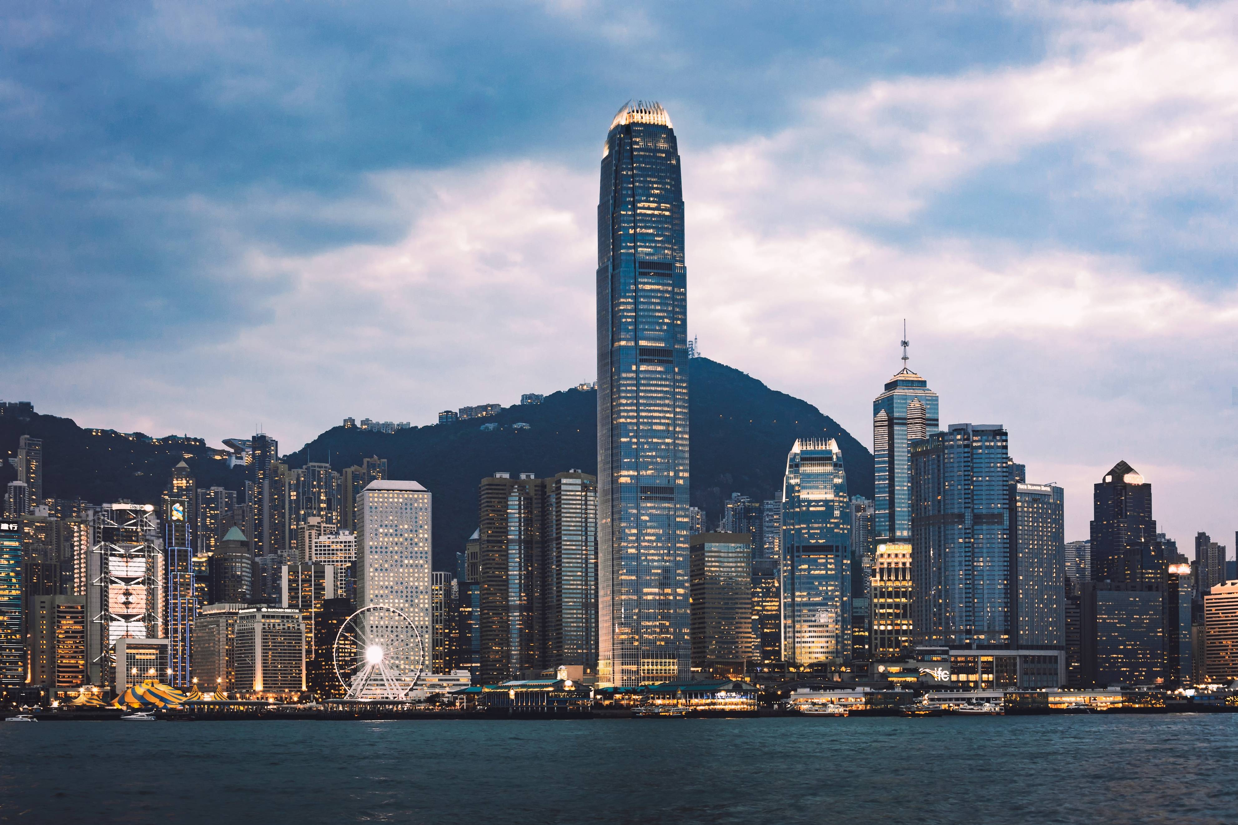 香港证监会将 AmazingTech 列入可疑平台警示名单