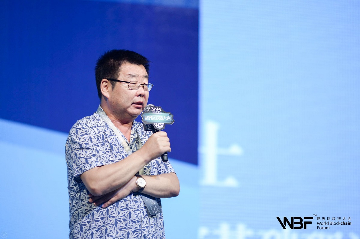 vbox5075__DSC9643_145042_small.JPG