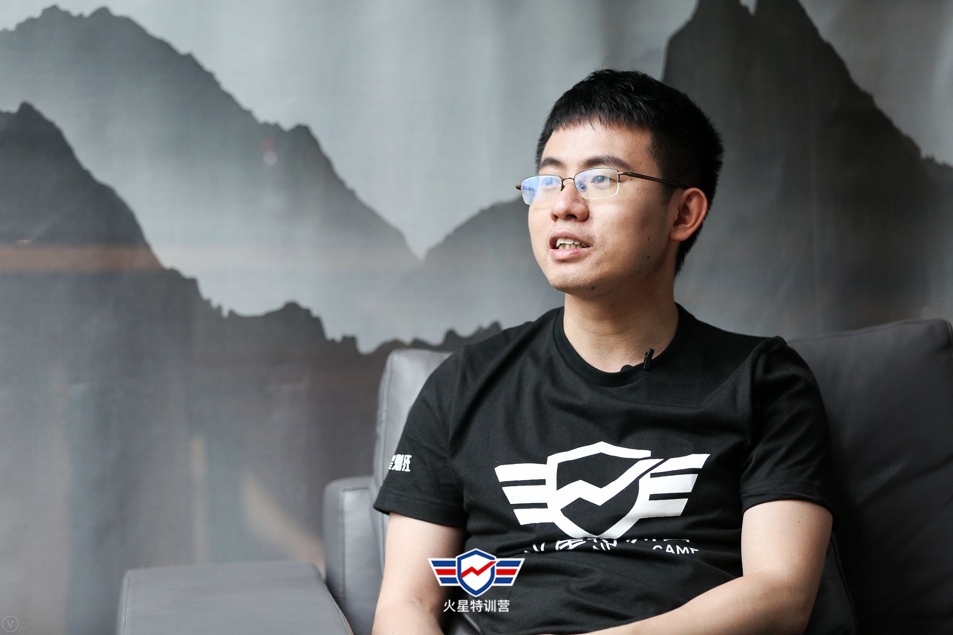 vbox9123_EJ7A0651_132513_small.JPG