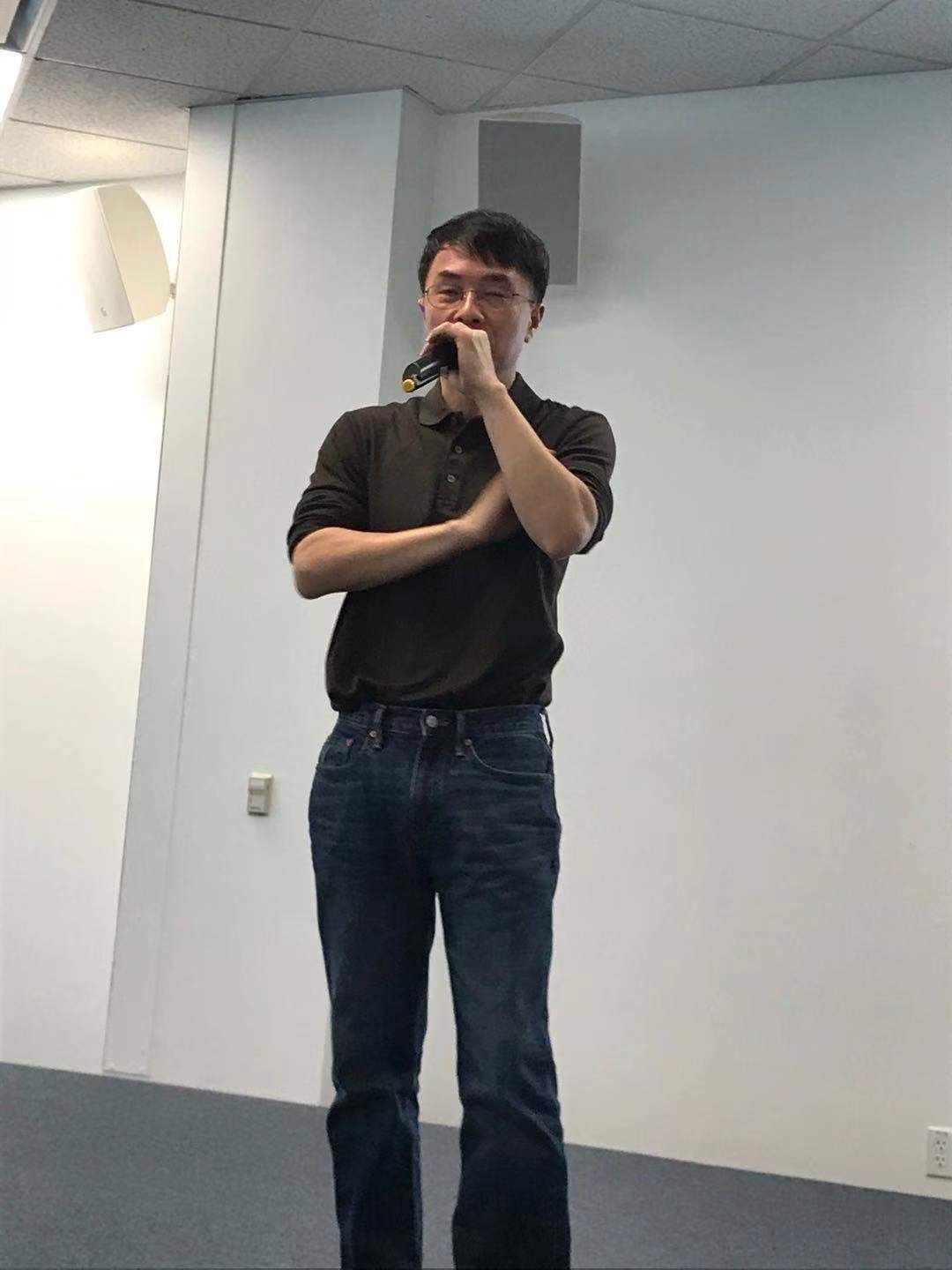 陆奇