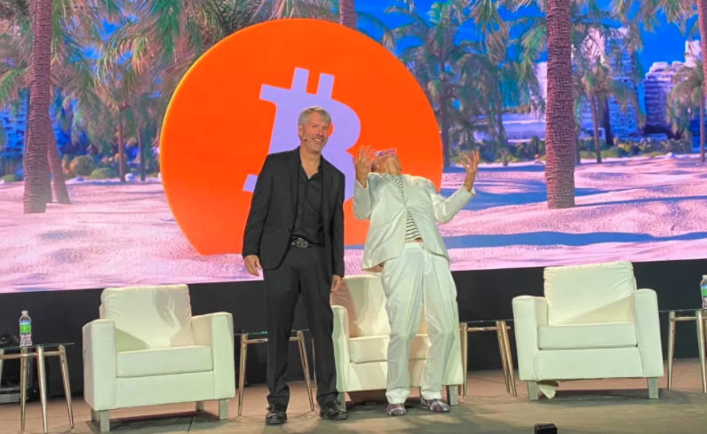 BITCOIN