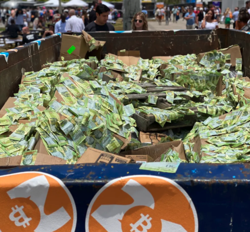 BITCOIN