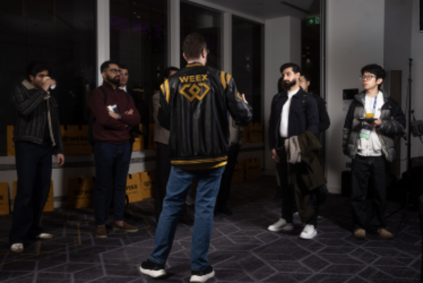 AI交易、开发者社区、全球巡演