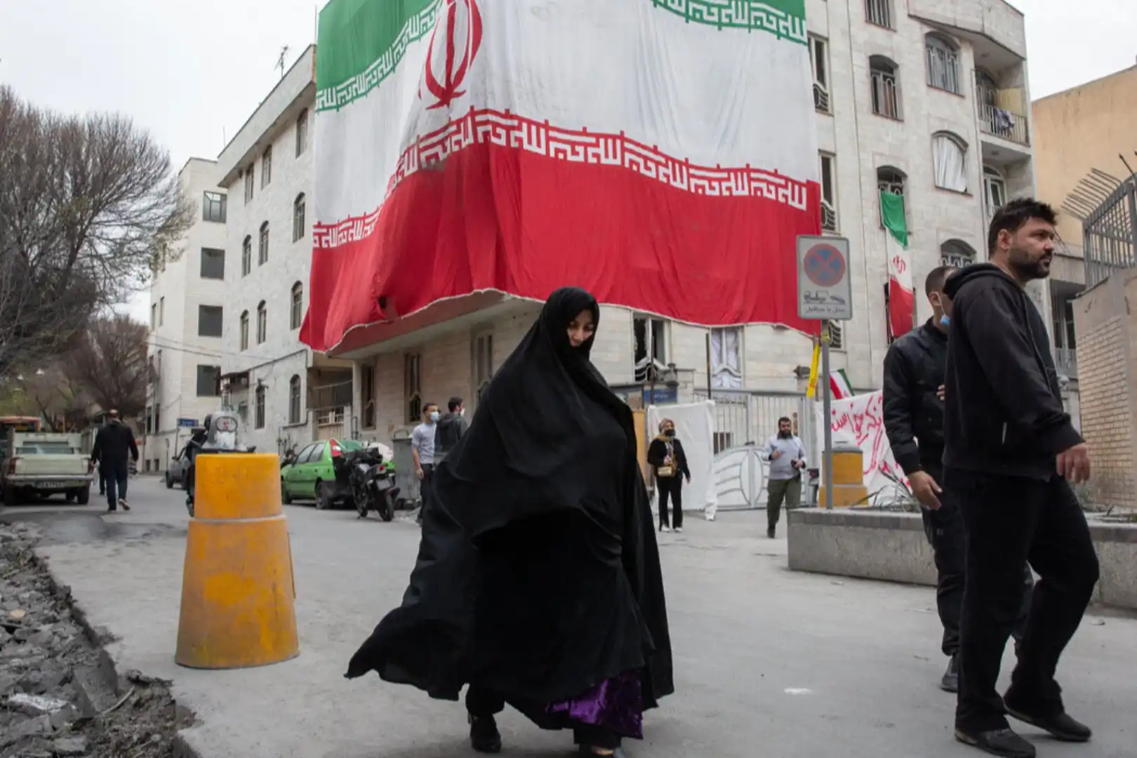 高盛解读「伊朗战争会持续多久」：市场只交易了「通胀」，还未交易「衰退」