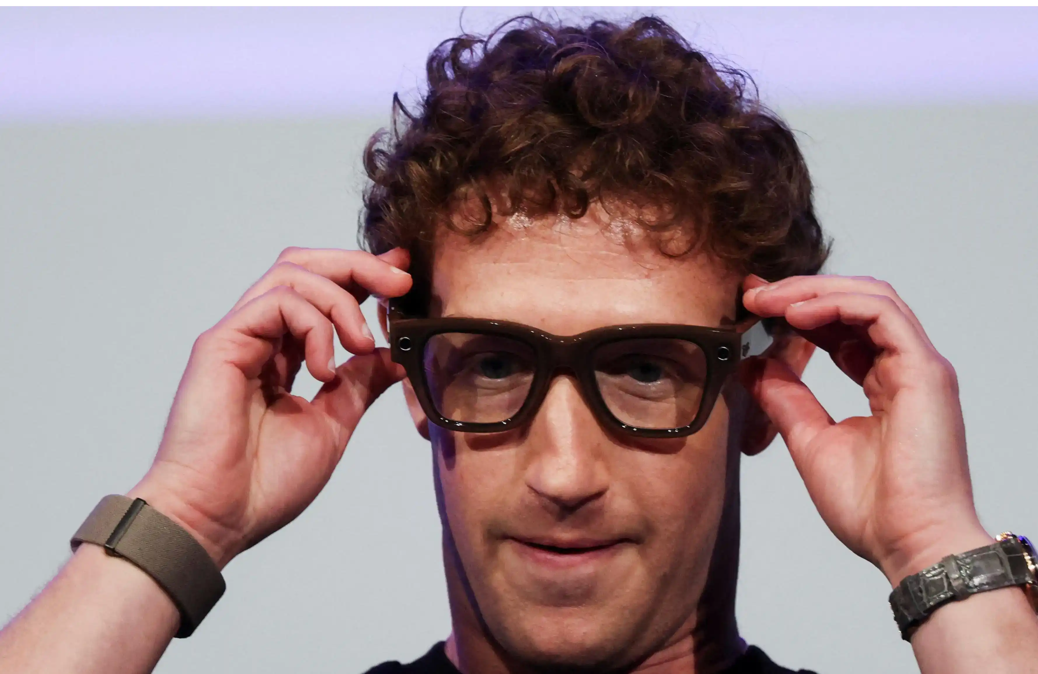 Meta,Reality Labs,AI基建