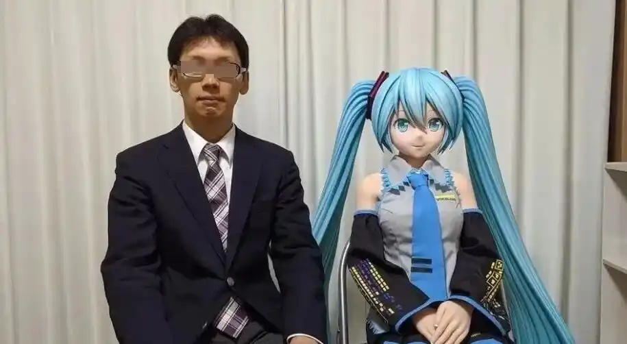 情感陪伴机器人