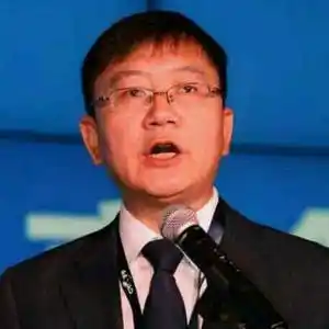 张栋伟