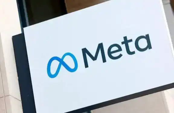 Meta,Alphabet,AWS