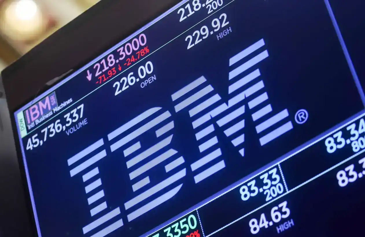 IBM,大型主机,企业AI