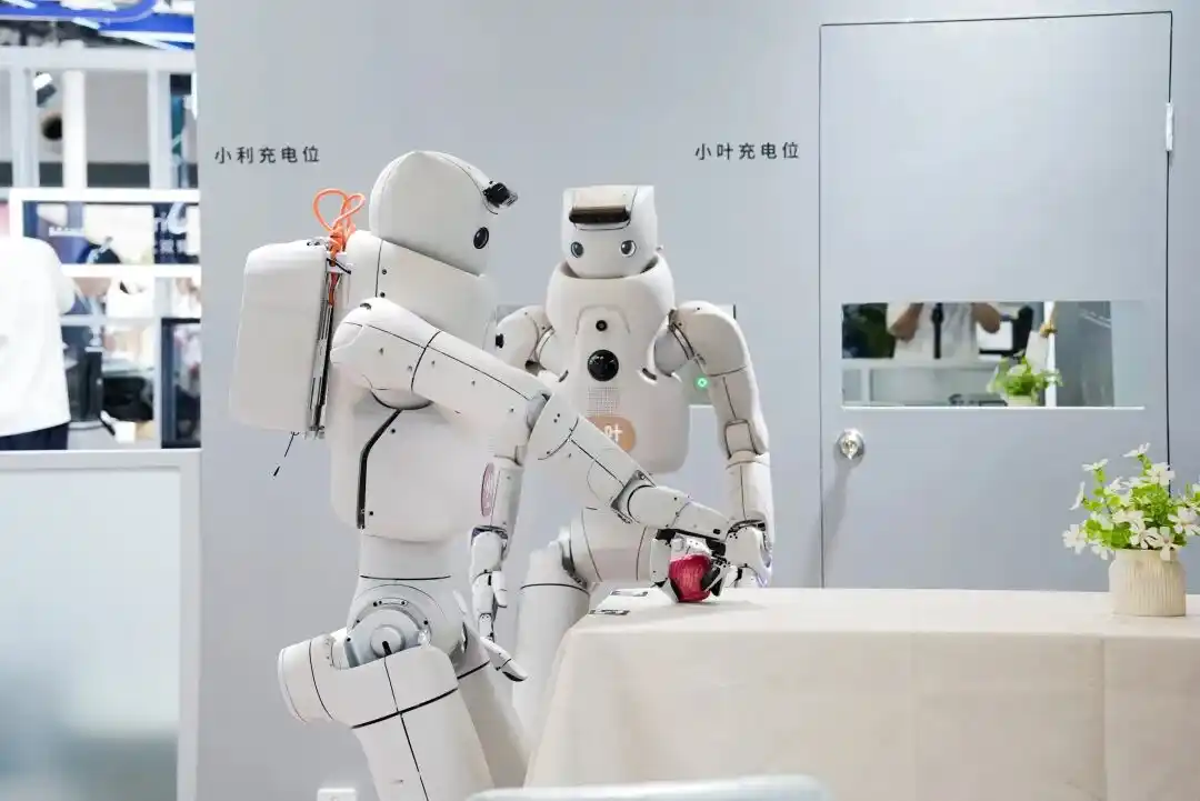 服务机器人