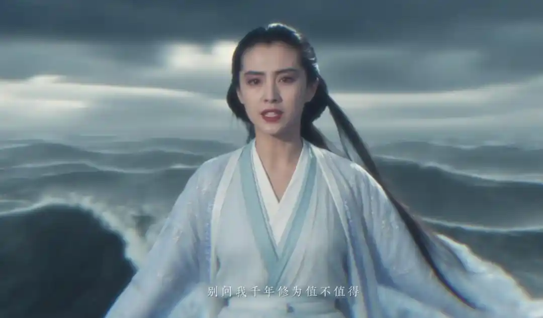 《天下》