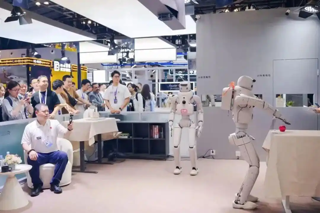 千寻智能