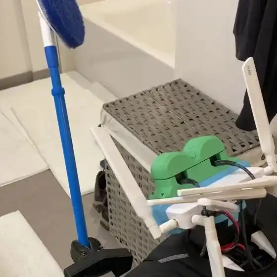 人形机器人