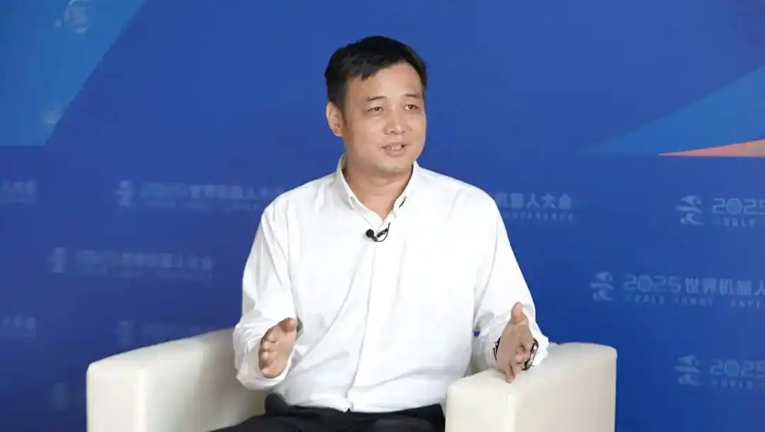 众擎机器人